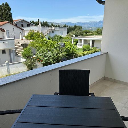 Adla Apartmani Ülgün Dış mekan fotoğraf
